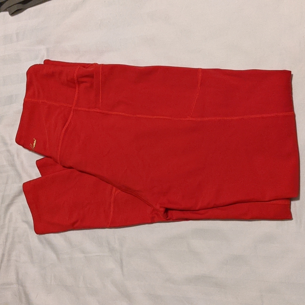Victoria's Secret Total Knockout Tights with pockets